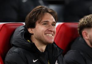 重回意甲？隆戈：米兰在考虑签基耶萨，蒙卡达与其经纪人关系密切