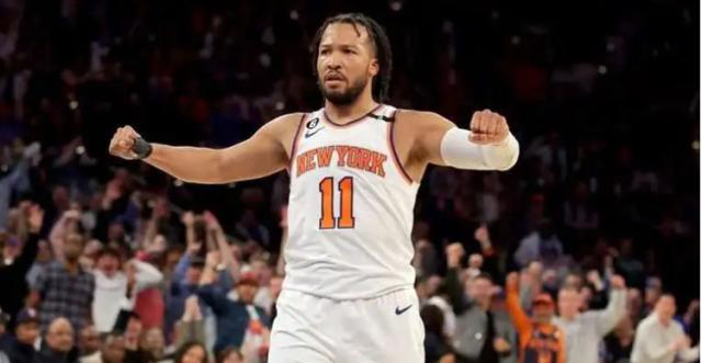 彩票开奖时间-连续4场40+比肩乔丹 篮球圣殿布朗森已青史留名